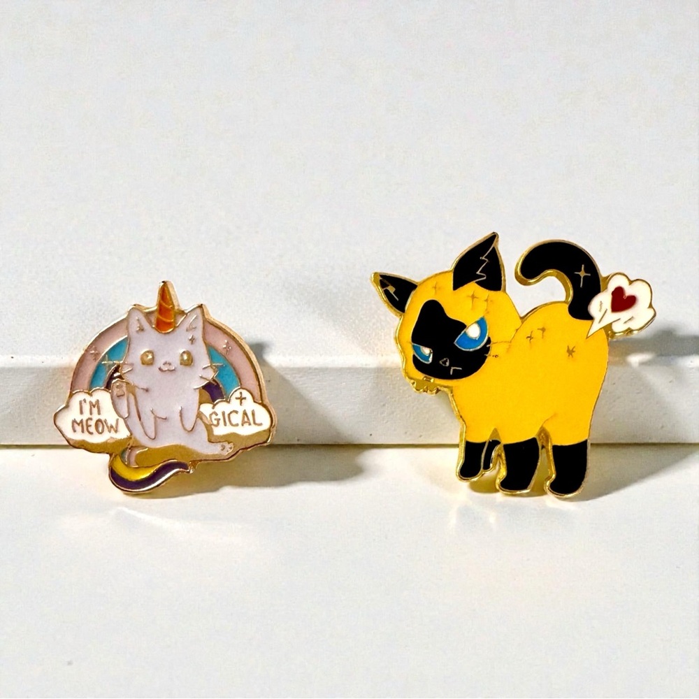 Cute Cat Enamel Pins Set